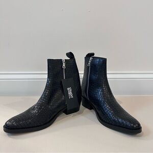 Straight To Hell NWT Black Snakeskin Ankle Boots Women Size 7 Unisex Silhouette